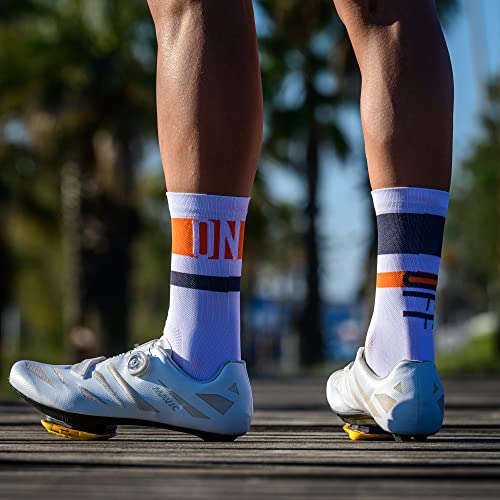 Calcetines Deportivos de Ciclismo y Running de Caña Alta para Hombre y Mujer – ONOFF (40-42, Orange)