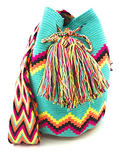 COLOMBIAN STYLE Bolsos Colombianos Artesanales de diseño unico, mochila Wayuu tanto para mujer como para hombre.