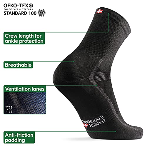 DANISH ENDURANCE Calcetines de Ciclismo para Hombres y Mujeres, Paquete de 3 Calcetines de Bicicleta Transpirables hasta el Tobillo (1 x Azul, 1 x Negro, 1 x Blanco), EU 39-42