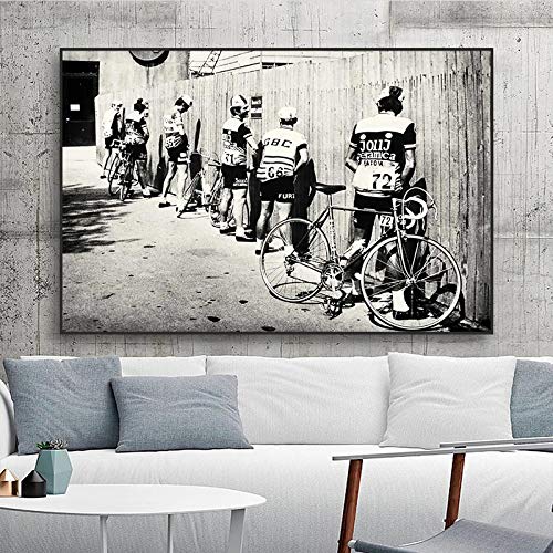 Negro Blanco Bicicleta Ciclista Estampado Bicicleta Vintage Foto Póster Regalo Decoración de baño Hombres Orinando Meando Ciclismo de carretera Arte de la pared 50x70cm (20x28in) Sin marco