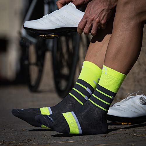 NORTEI Calcetines para Ciclismo, MTB y Running de Caña Alta para Hombre y Mujer – Scala Yellow (S-M (38-42))