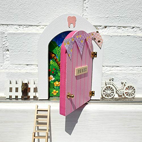 Puerta Ratoncito Perez que SE ABRE!! de madera (taller artesanal) con accesorios * rosa*