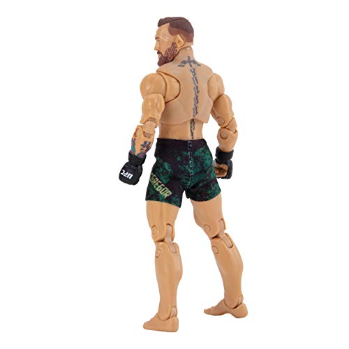 UFC Ultimate Series Limited Edition Conor McGregor, Figura de acción coleccionista de 15.2 cm, pantalones cortos de lucha, cinturón y accesorio de bandera irlandesa