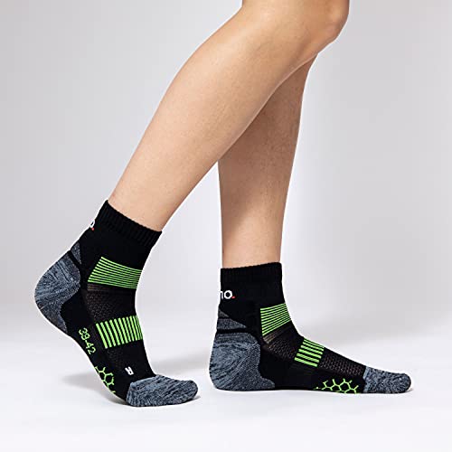 Amazon Brand - Eono - Calcetines Deportivos De Running (3-Pack), Hombre y Mujer, Calcetines Para Fitness, Running, Jogging, Triatlón, Color: Negro-Verde, Talla: UK 6-8, EU 39-42