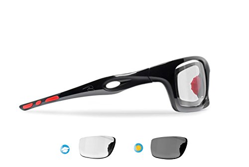 BERTONI Gafas Deportivas Fotocromaticas de Ciclismo Moto Running Esquí Pesca Envolventes a Prueba de Viento Mod. Omega Italy (Negro Brillante/Rojo - Fotocromáticas)