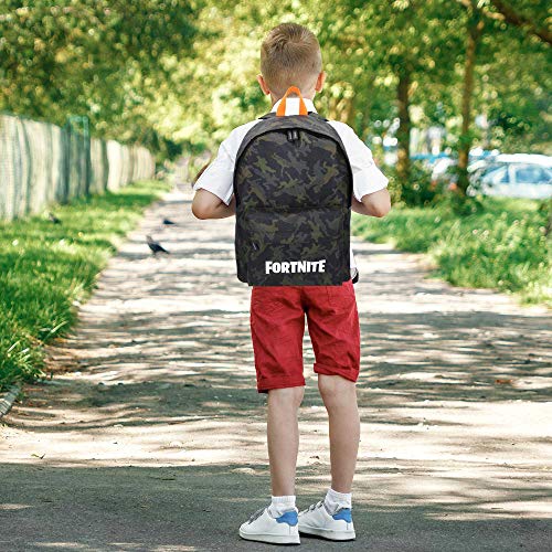 ColorBaby - Mochila Fortnite Camuflaje negro 35x43 cm (77081)