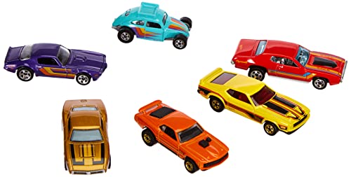 Hot Wheels Flying Customs Pack 10 coches de juguete, regalo para niños +3 años, modelos surtidos (Mattel HBL37)