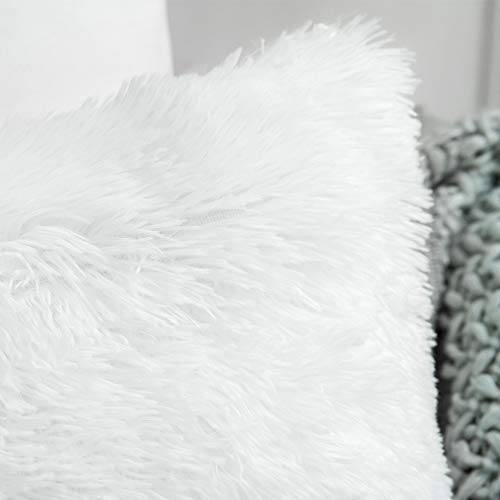 MIULEE Juego de 2 Cojines Protectores Faux Fur Navidad Throw Funda de cojín Deluxe Home Decorativo Cuadrados y Suaves Cojines PeloPara la Hogar Sofá Cama del20 x20 Inch 50x50cm Blanco