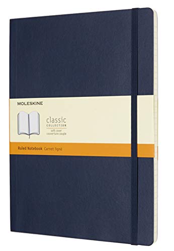 Moleskine Classic Notebook, Taccuino a Righe, Copertina Morbida e Chiusura ad Elastico, Formato XL 19 x 25 cm, Colore Blu Zaffiro, 192 Pagine