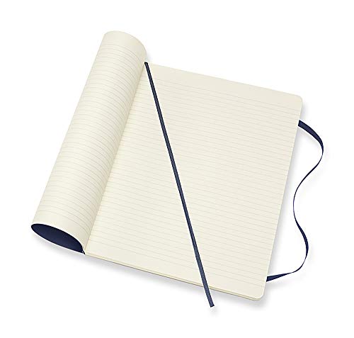 Moleskine Classic Notebook, Taccuino a Righe, Copertina Morbida e Chiusura ad Elastico, Formato XL 19 x 25 cm, Colore Blu Zaffiro, 192 Pagine