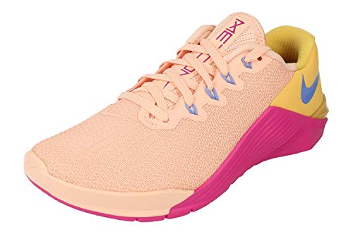 Nike Mujeres Metcon 5 Running Trainers AO2982 Sneakers Zapatos (UK 4 US 6.5 EU 37.5, Washed Coral 668)