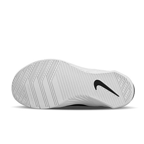 Nike Wmns Metcon 5, Zapatillas de Running para Asfalto Mujer, Multicolor (Black/Black/White/Wolf Grey 010), 40.5 EU