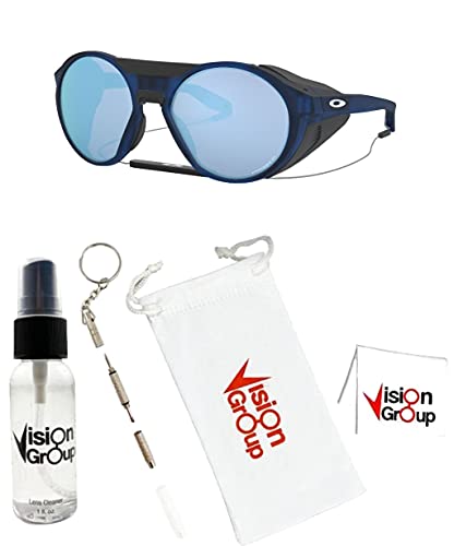 Oakley OO9440 Clifden Sunglasses+ Vision Group Accesorios Bundle, Matte Trans Blue/Prizm Deep Water Polarizado (944005),