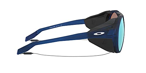 Oakley OO9440 Clifden Sunglasses+ Vision Group Accesorios Bundle, Matte Trans Blue/Prizm Deep Water Polarizado (944005),