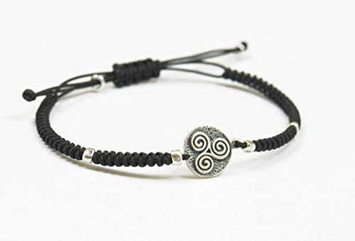 Pulsera de Triskel de plata y cordón .Nudo ajustable.Pulsera Celta