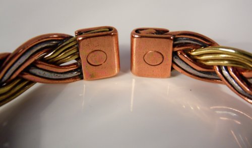 The Online Bazaar magnético Tres Colores Trenza Cobre, Latón y Aluminio Pulsera y Acabado Liso magnético Cobre Anillo Combi Set De Regalo - Medium Ring Size: 19-21mm