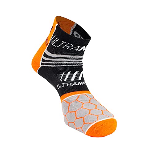 ULTRANNER - ATHOS | Calcetines para Trail Running Hombre y Mujer - Calcetines Coolmax Antiampollas Semi-Compresivos - Calcetines con Resistencia para Mayor Durabilidad - Color Naranja Talla 37 a 39