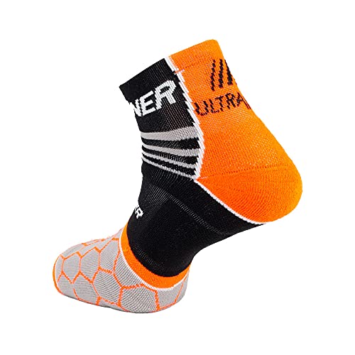 ULTRANNER - ATHOS | Calcetines para Trail Running Hombre y Mujer - Calcetines Coolmax Antiampollas Semi-Compresivos - Calcetines con Resistencia para Mayor Durabilidad - Color Naranja Talla 37 a 39