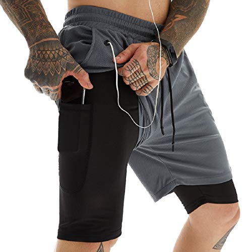 Voqeen 2 en 1 Pantalones Cortos Deportivos para Hombre, Pantalón Corto Deportivo Secado Rápido Shorts con Interna Bolsillo y Enchufe para Auriculares (Gris Oscuro, XXL)