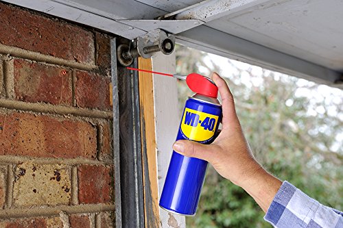 WD-40 Producto Multi-Uso Doble Acción Spray 250ml. Lubrica, Afloja, Protege del óxido, Dieléctrico, Limpia metales, plásticos y Desplaza la humedad