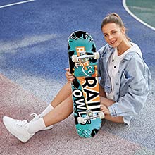WeSkate Completo Skateboard para Principiantes, 80 x 20 cm 7 Capas Monopatín de Madera de Arce con rodamientos ABEC-7 Tabla de Skateboard para Niñas Niños Adolescentes Adultos