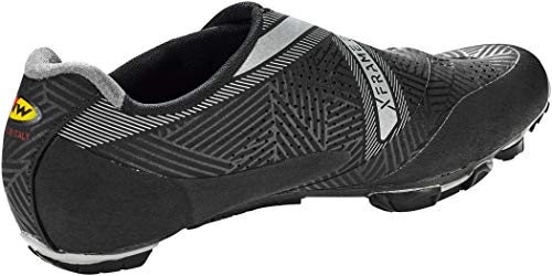 Zapatillas de Ciclismo para Carretera Ghost Pro - Color Negro - Talla 40 - Zapatillas para Bicicleta con la Suela Hyperlight XC de Carbono para una Transferencia de Potencia Máxima - Northwave