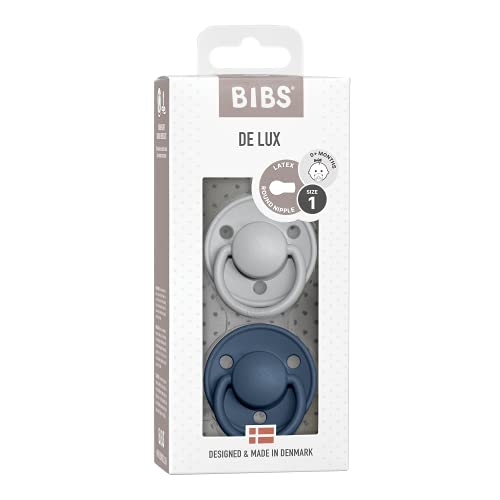 BIBS De Lux Paquete de 2 chupetes. Libre de BPA, Tetina redonda. Látex natural, Talla 1 (0-6 meses), Cloud/Steel Blue
