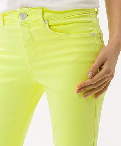 BRAX Style Shakira S Free To Move Jump Into Colour Vaqueros Skinny, Amarillo (Neon Yellow 66), 27W x 32L para Mujer