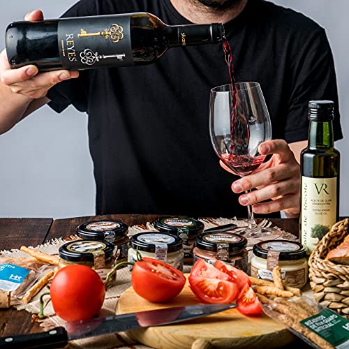 Cesta Gourmet Regalo - Lote Gourmet con Patés y Cremas de Queso - Vino Tinto Reyes, Pack de Pates y Cremas de Queso, Aceite de Oliva y Rizaditos de Pan Guapo - Pack Gourmet Caja Regalo para Picoteo