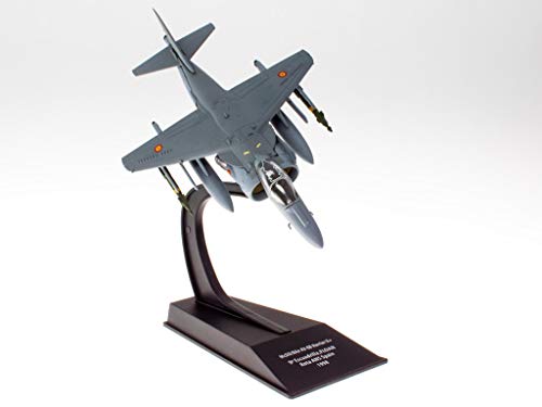 OPO 10 - Avión de Combate Militar 1/100 McDD / BAe AV-8B Harrier II + España 1998 (CP06A)