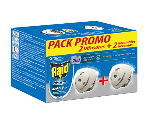 Raid ® Night & Day - Pack 2 Aparato electrico anti moscas, mosquitos común y tigre, y hormigas. Enchufe inoloro con más de 200 horas de protección. Incluye 2 Difusor y 2 Recambio