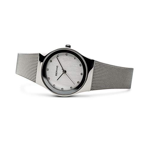 BERING Reloj Analógico Classic Collection para Mujer de Cuarzo con Correa en Acero Inoxidable y Cristal de Zafiro 12927-000