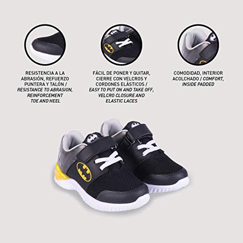 Cerdá Life'S Little Moments Zapatillas con Luces para Niños de Batman con Licencia Oficial de DC Comics, Deportivas, Multicolor, 31 EU