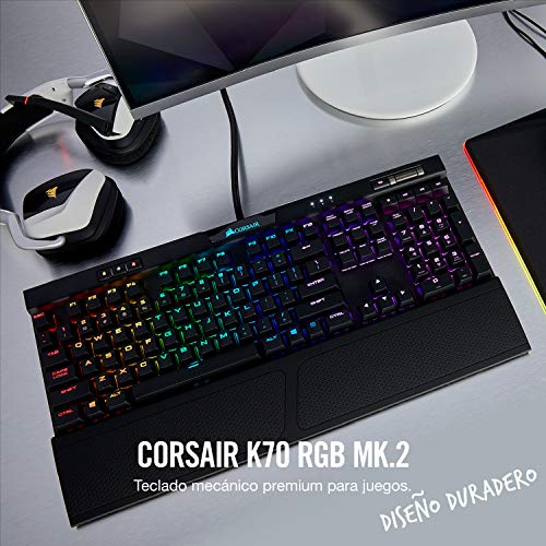 Corsair K70 RGB MK.2 Teclado Mecánico, USB, Alámbrico, Tamaño Único, Cherry MX Red (Suave y rápido)