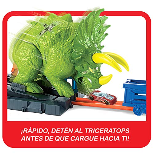 Hot Wheels City Global Nemesis TV, Dinosaurio Triceratops y lanzador de coches de juguete (Mattel GBF97)