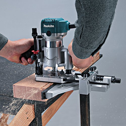 Makita RT0700CX2J - Fresadora multicortadora Makita