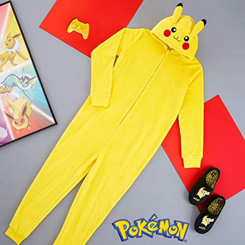 Pokemon Pijama Hombre Entero de Una Pieza, Pijama Hombre Invierno Pikachu Capucha 3D, Pijama Mono Forro Polar, Regalos para Hombres y Adolescentes Talla S - 2XL (Amarillo, M)