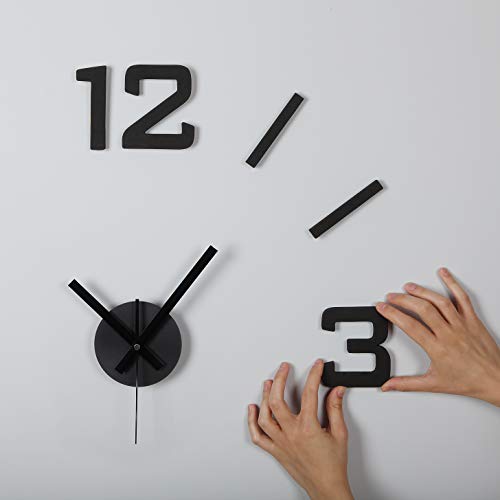 Versa Klistermärke Reloj de Pared Silencioso Decorativo para la Cocina, el Salón, el Comedor o la Habitación, Estilo Moderno, Medidas (Al x L x An) 60 x 3 x 60 cm, Polipropileno, Color Negro