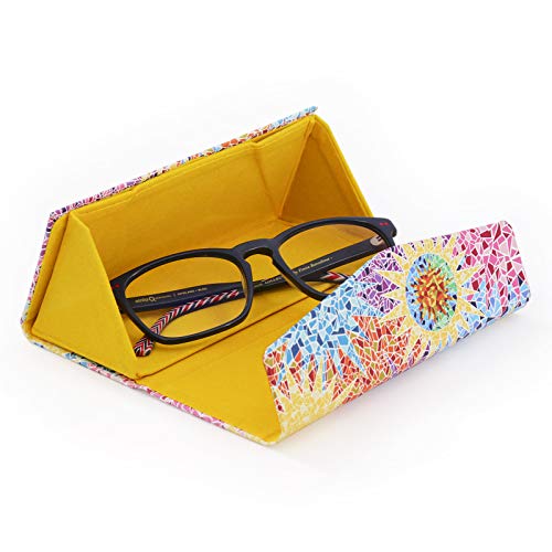 Funda Protectora de Gafas en Formato Triangular, Plegable y Liviana. Cierre Magnético e Interior en Símil de Terciopelo. Diseño Gaudi