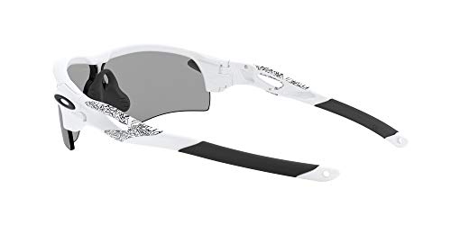 Oakley Men's Radarlock Path (a) Non-Polarized Iridium Wrap Sunglasses, Matte White, 38 mm