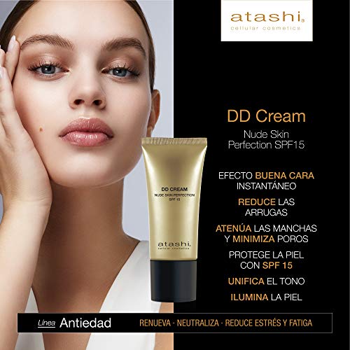 Atashi DD Cream Antiedad | Tratamiento Antiedad con Color | No Makeup - Makeup | Atenúa las Manchas y Minimiza los Poros | Rejuvenece la Piel|Gardenia Jasminoide | Retinol | Tono Medio | SPF15 - 50 ml