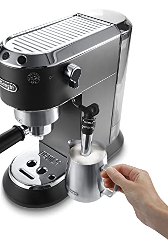 De'longhi Dedica - Cafetera de Bomba de Acero Inoxidable para Café Molido o Monodosis, Cafetera para Espresso y Cappuccino, Depósito de 1.3 Litros, Sistema Anti-goteo, EC685.BK, Negro