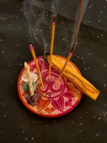 **Indian Energy Cleanse Premium Box** Caja de regalo aromaterapia y rituales, regálatela a ti mismo o a quien más quieres! Velas, aromas, incienso, piedras, meditación, aceites esenciales y mucho más.