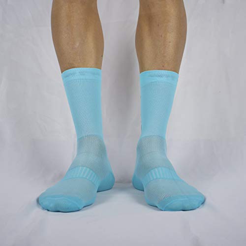 PERRO LOCO CLOTHES Calcetines Ciclismo Ultra Finos Compresivos Verano Transpirables Antibacterianos Compresión. Diseñados en Murcia. Fabricados en España. Ultralight. (Azul, 37-39)