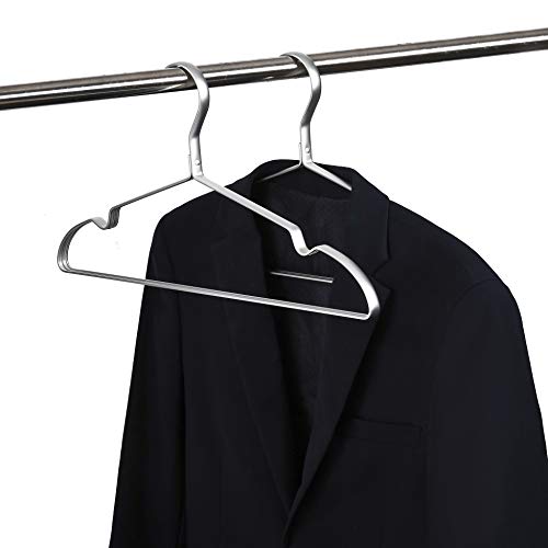 Amber Home 20 Unidades 42cm Perchas de Hierro Aluminio, Plata Metálico Percha para Trajes Camisetas Camisas Chaquetas Vestidos Faldas Pantalones, con Ranuras Antideslizantes
