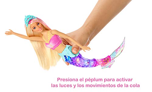 Barbie Dreamtopia, Sirena rubia nada y brilla con accesorios, regalo para niñas y niños 3-9 años (Mattel GFL82)