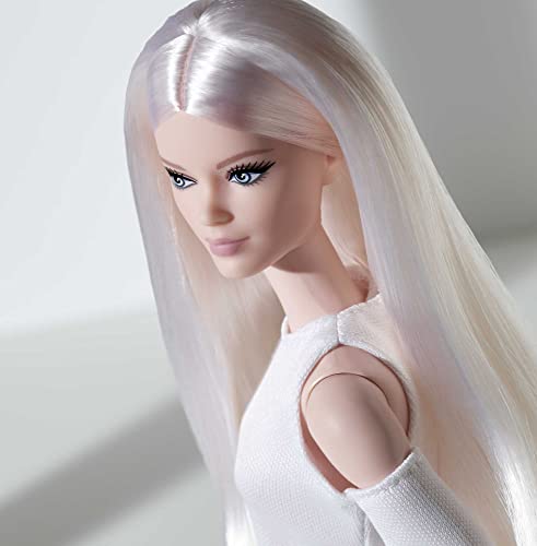 Barbie Movimiento sin límites Muñeca alta pelo rubio con accesorios de moda de juguete (Mattel GXB28)