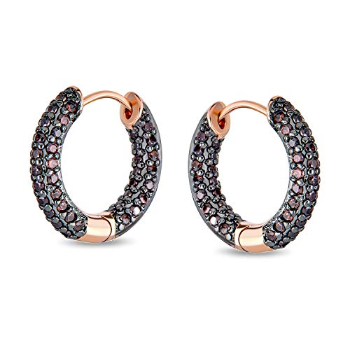 Fiesta formal marrón Pave CZ Inside Out Pequeño tubo Huggie aro pendientes para las mujeres cúbicos Zirconia chocolate rosa oro negro chapado .75 pulgadas de diámetro