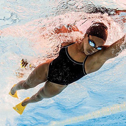 Finis 2.35.003.13 Adult Zoomers - Aletas de natación, color Amarillo, tamaño 37-39 EU (US men: 5-7 / woman: 6.5-8)