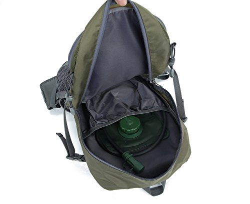 Lily's Locker - Mujer y Hombre 30L Mochila con Múltiples Almacenamiento Compartimiento para Senderismo Camping Viajes Montañismo Trekking o Escuela 29 x50 x18CM (Armygreen)